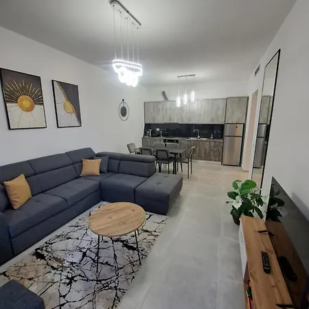 Kokalari 14 Luxury Apartamento *